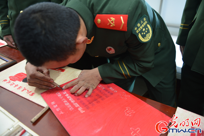 【十九大精神進軍營】-54.5℃!“北極衛士”極寒中的忠誠與堅守