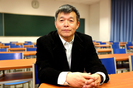 【學習時刻·經濟實說①】清華大學國情研究院胡鞍鋼：偉大的發展實踐產生偉大的思想