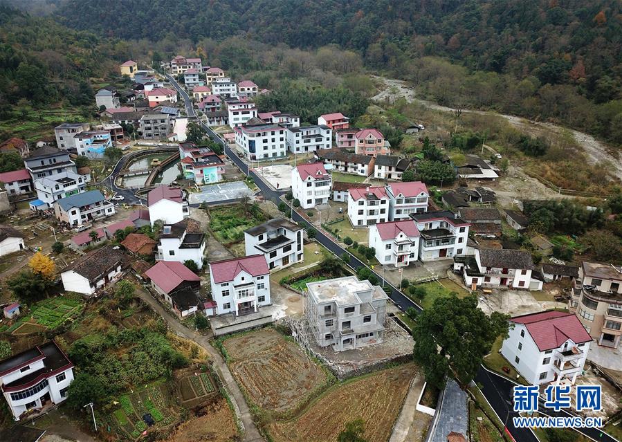 (中國經濟新時代·圖文互動)(3)穩(wěn)中向好開新篇——黨的十八大以來我國“三農”發(fā)展成就綜述
