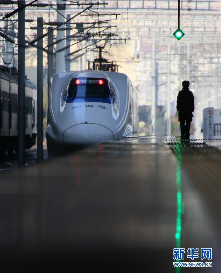 #（服務）（4）12月28日起全國鐵路實施新列車運行圖
