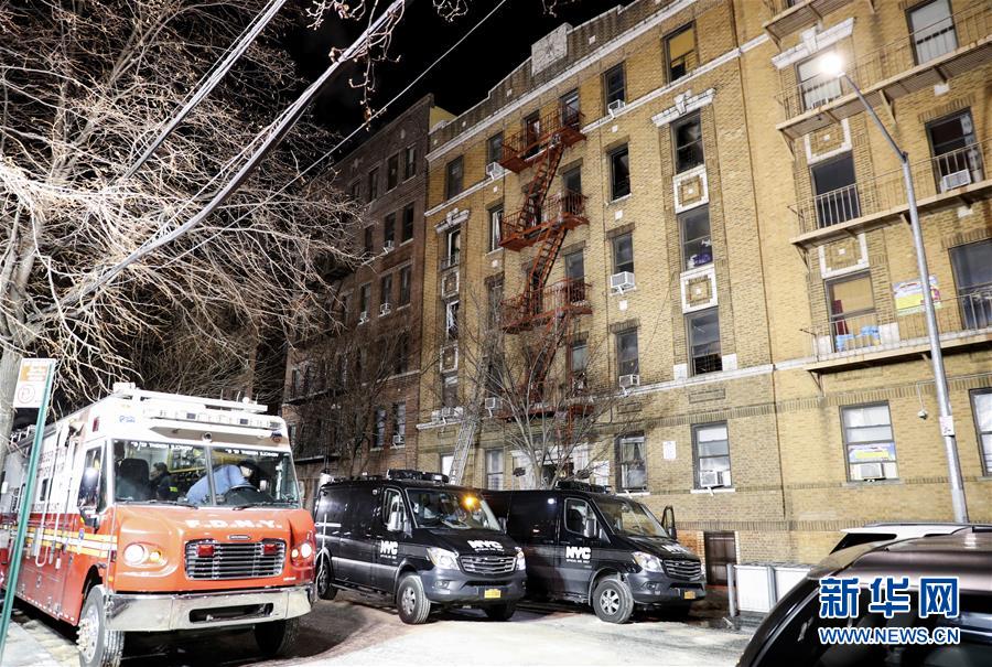 （國際）（2）紐約一公寓發生火災　至少12人死亡