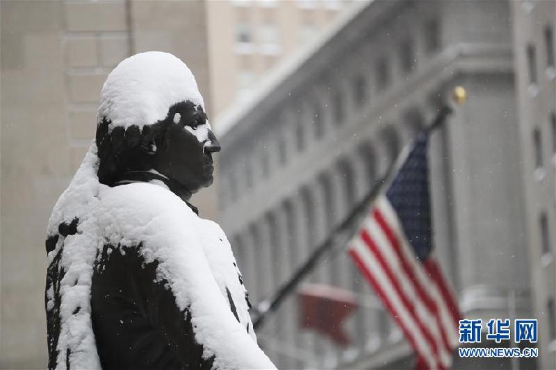 (國際)(8)美國東北部暴風雪肆虐 紐約州多地進入緊急狀態