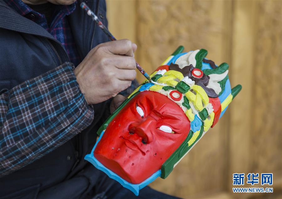 #（社會）（5）貴州安順：精雕細琢的地戲面具