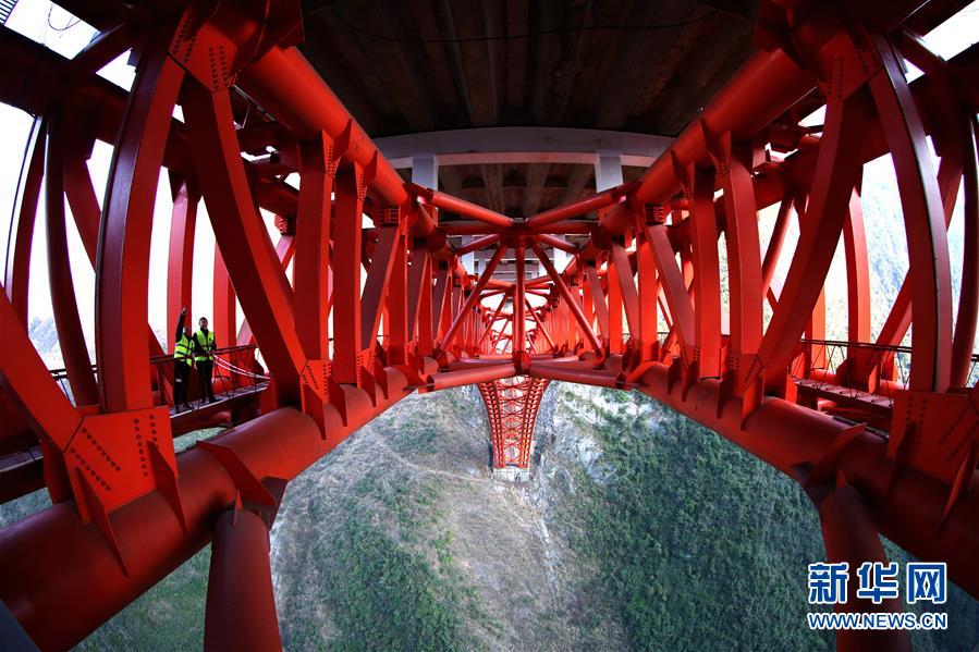 #（社會）（1）為大橋“體檢”