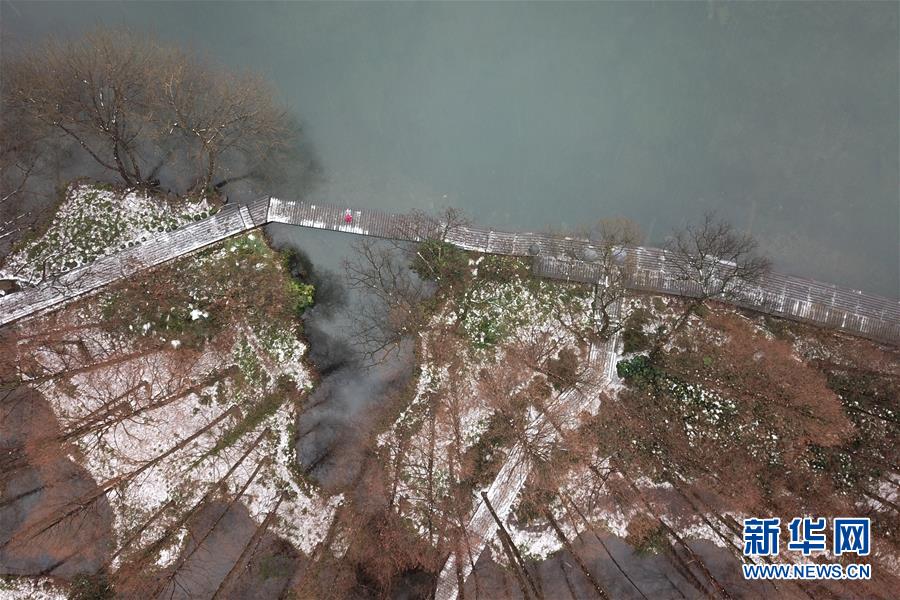 （環境）（1）航拍雪中西湖