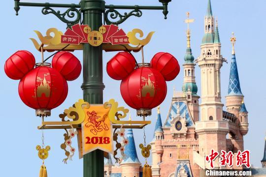 上海迪士尼澄清天價插隊(duì)費(fèi)：尊享導(dǎo)覽服務(wù)非中國首創(chuàng)