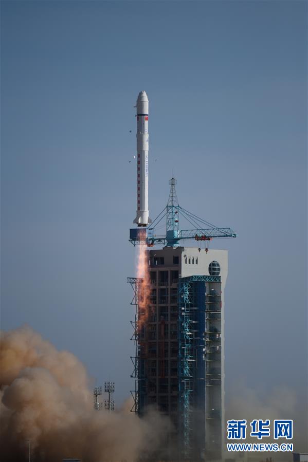 （XHDW）（1）我國成功發射首顆電磁監測試驗衛星“張衡一號”