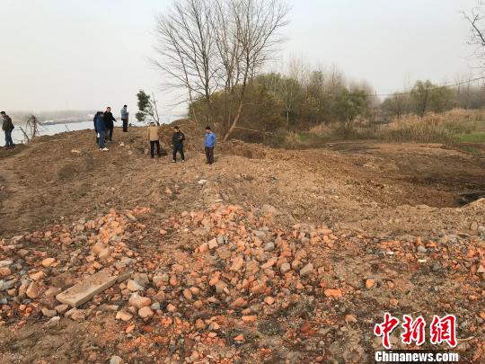 安徽“固體廢物跨省傾倒長江”系列案：已立案2件2人