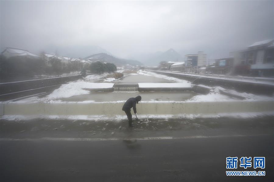 （在習近平新時代中國特色社會主義思想指引下——新時代新氣象新作為·四好農村路·圖文互動）（5）路通 民富 心齊——農村道路升級激發基層向心力