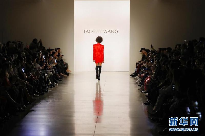 (國際)(7)Taoray Wang品牌亮相紐約時裝周