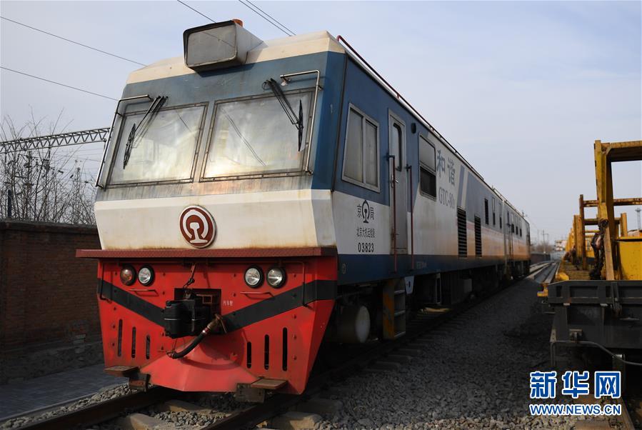 （新春走基層）（1）走近“鋼軌醫生”——鋼軌探傷車