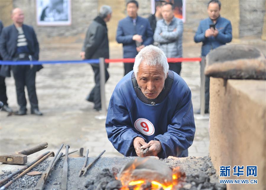 （社會(huì)）（1）山西：能工巧匠賽技藝 