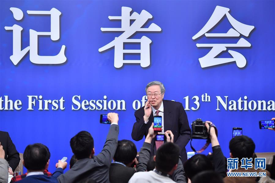 （兩會·XHDW）（12）中國人民銀行行長周小川等就“金融改革與發展”答記者問
