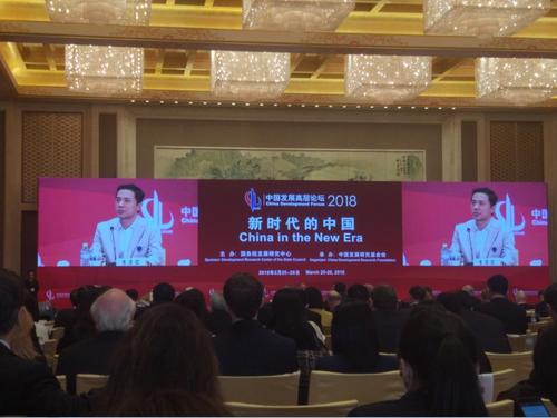 百度CEO李彥宏：自動駕駛比人類駕駛更安全（圖）