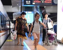 （社會）（3）全國鐵路暑運拉開帷幕