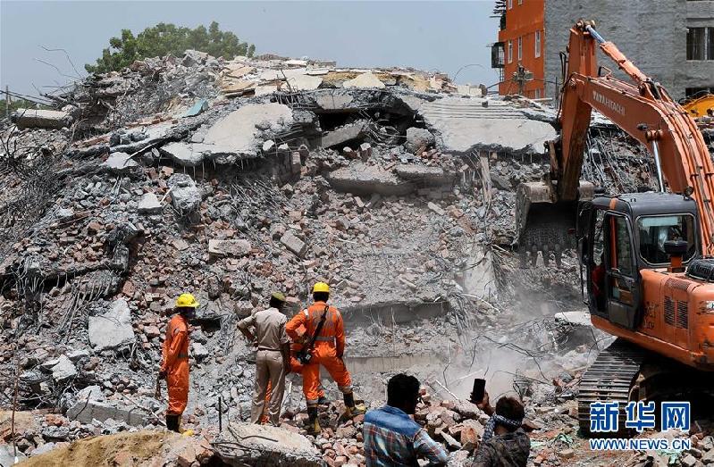 （國(guó)際）（2）印度樓房倒塌事故死亡人數(shù)升至9人