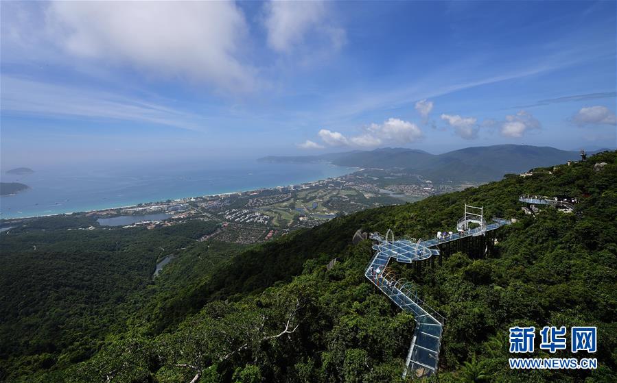 (社會)(6)三亞海景玻璃棧道迎客