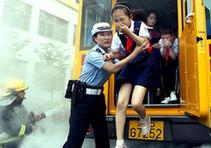 （教育）（1）學安全知識 守交通法規