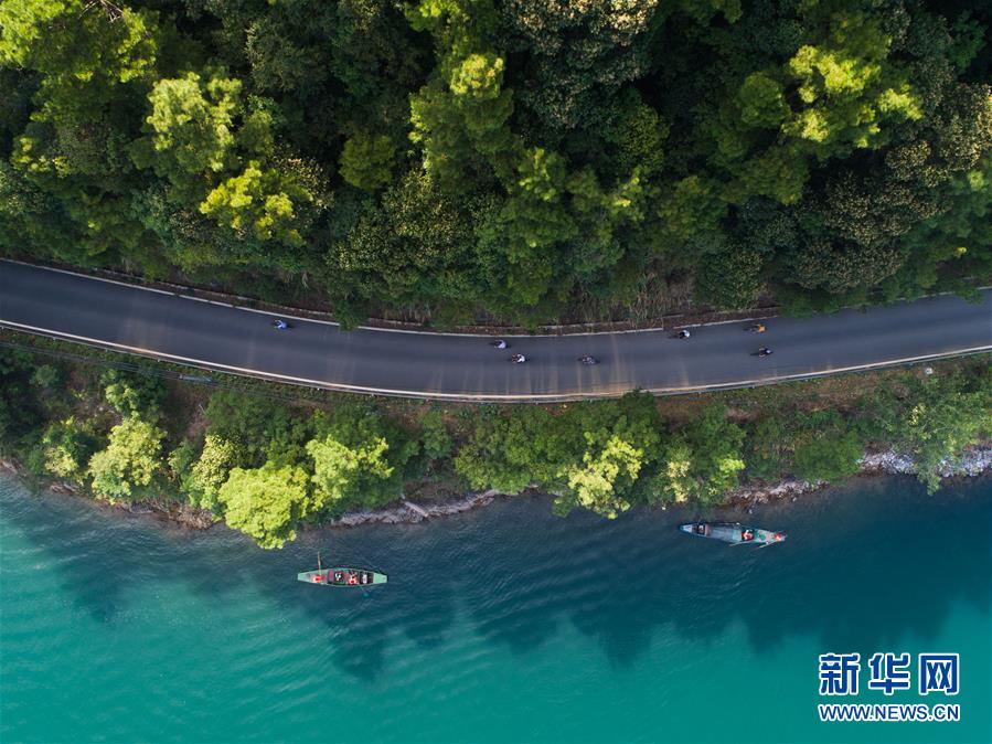 (環(huán)境)(3)千島湖“公益船隊”共護“一湖碧水”