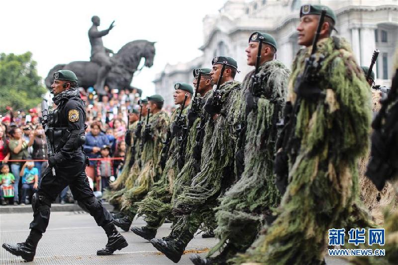 (國際)(2)墨西哥舉行閱兵慶祝獨立日