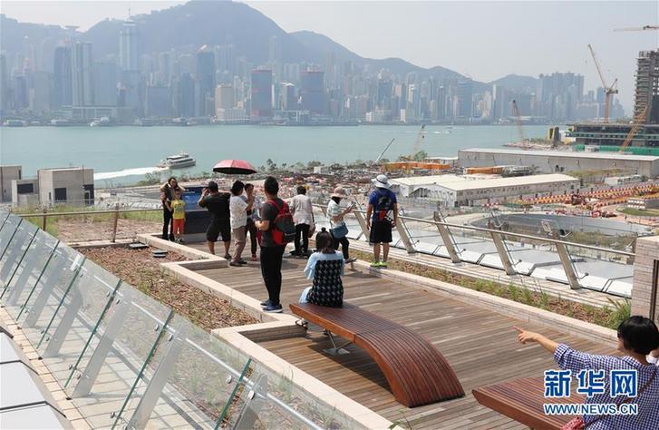 （圖文互動）（2）高鐵西九龍站成為香港旅游新地標(biāo)