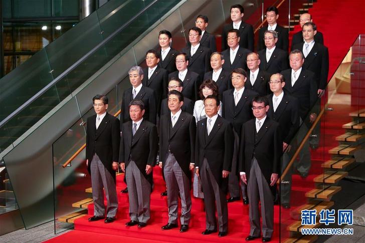 （國際）（1）安倍晉三改組內(nèi)閣