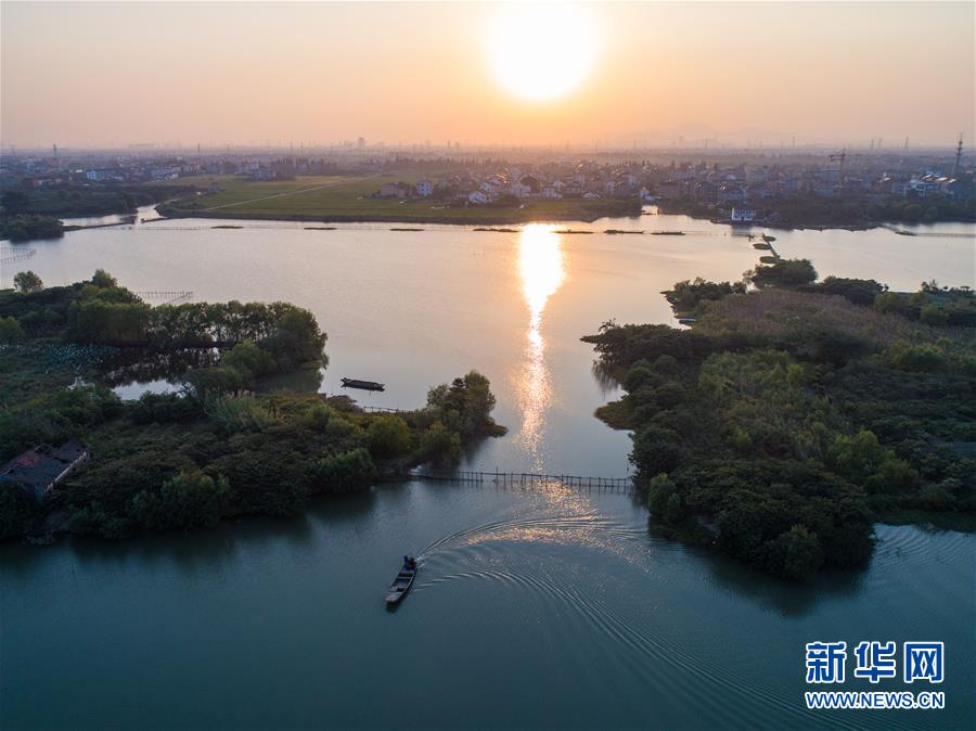 （美麗中國）（7）秋日水鄉展現美麗豐收圖景