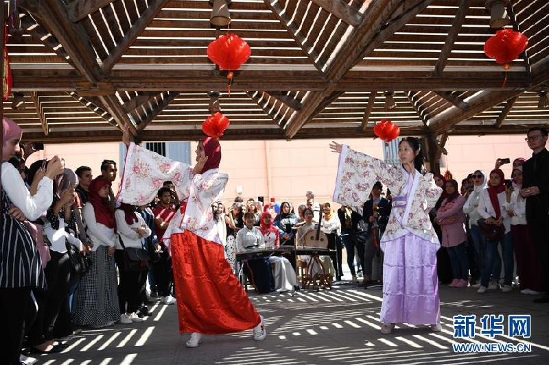 （國際）（5）孔子學院文化日活動走進埃及博物館 
