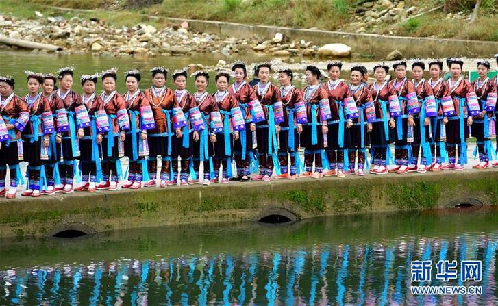 （在習近平新時代中國特色社會主義思想指引下——新時代新作為新篇章）（20）打同年慶豐收