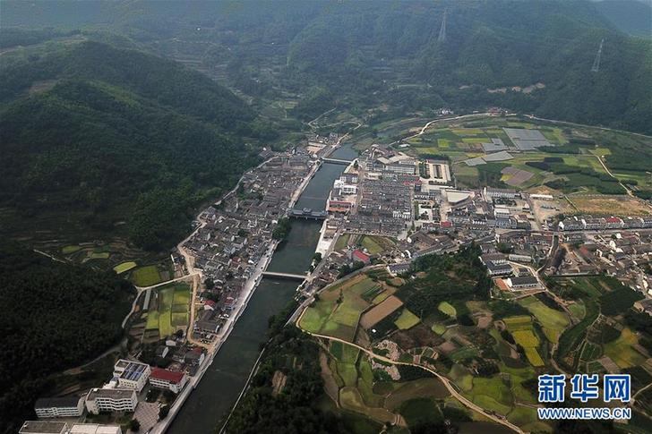 （壯闊東方潮 奮進新時代——慶祝改革開放40年·變遷）（18）改革開放四十年浙江美麗鄉村巨變