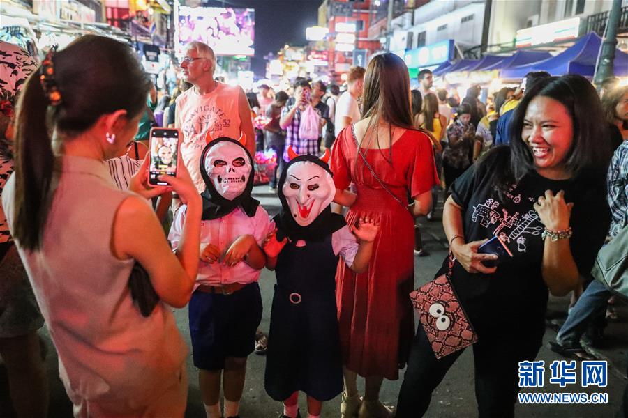 （國際）（3）曼谷舉行萬圣節慶祝活動