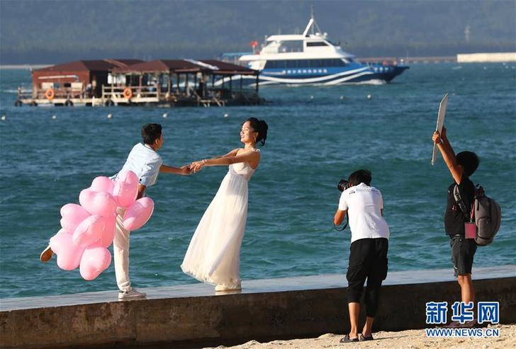 （社會）（1）分界洲島：婚紗旅拍忙