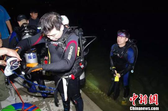鄭州4名男生南水北調(diào)渠玩耍1人失蹤