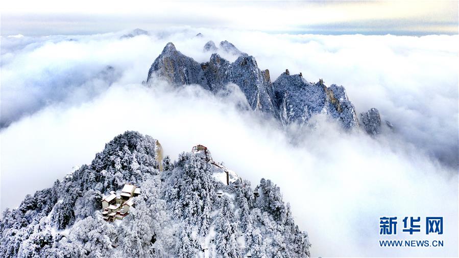 （美麗中國(guó)）（1）雪后華山 冬日畫(huà)境
