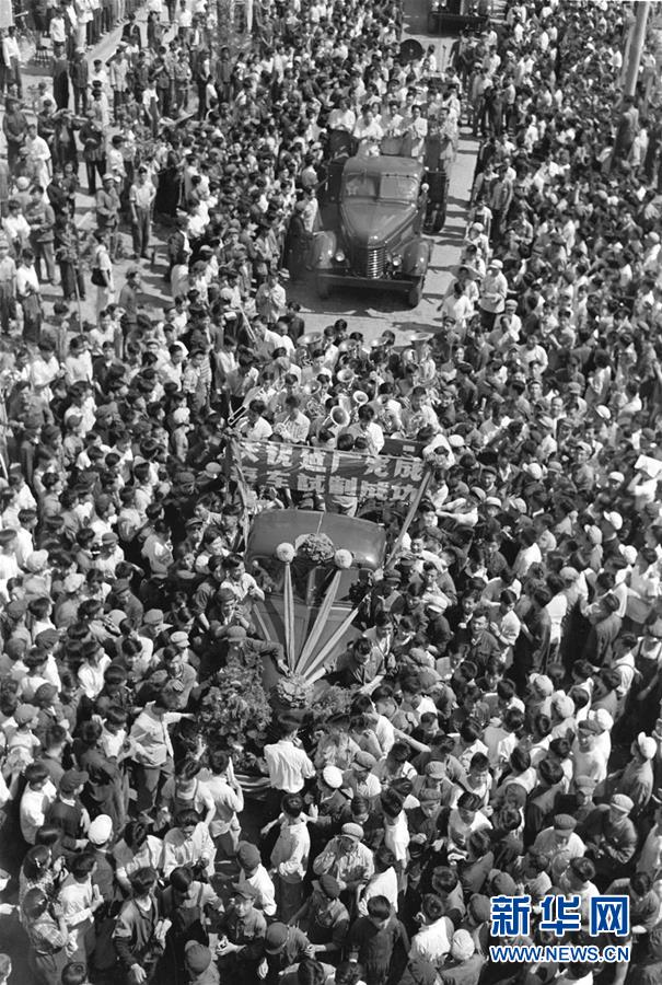 （壯闊東方潮 奮進新時代——慶祝改革開放40年）（3）“解放”之路——從1到700萬