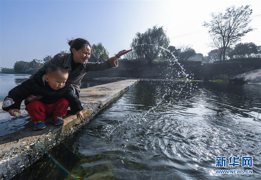 (壯闊東方潮 奮進新時代——慶祝改革開放40年)(5)浙江湖州:十年“河長制” 守護綠水青山