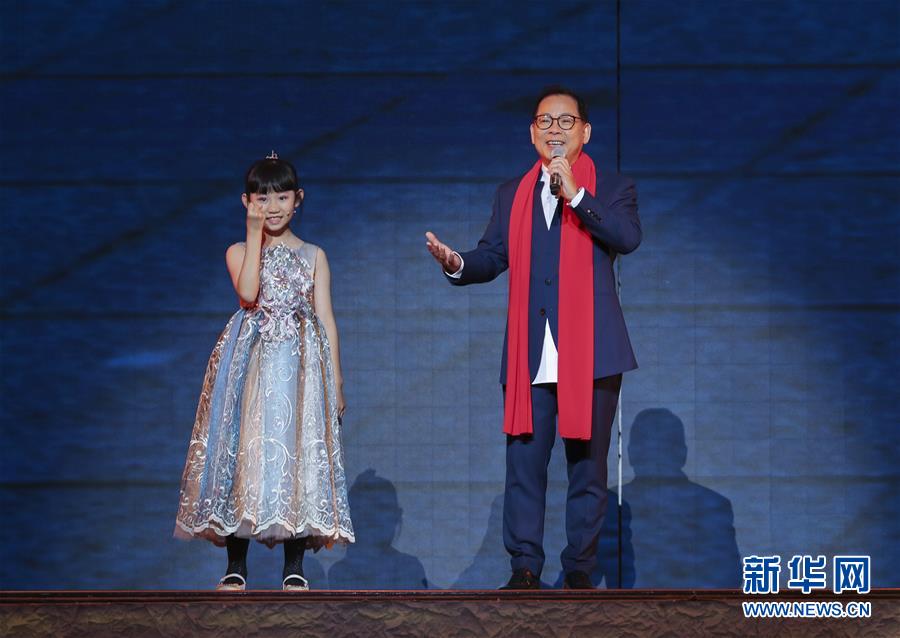 (圖文互動)(6)致敬偉大征程的人民史詩——慶祝改革開放40周年文藝晚會側記