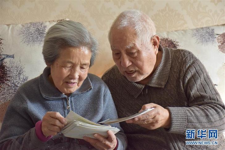 （圖文互動）（1）“劉紅柳”，一輩子大漠扎根種樹