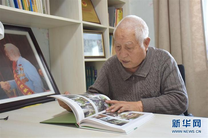 （圖文互動）（2）“劉紅柳”，一輩子大漠扎根種樹