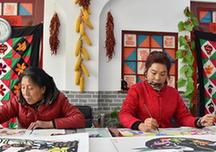 （圖文互動）（2）“畫出心，畫出情，畫出美好新生活”——西安農民畫繪出40年喜樂盼
