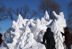 （文化）（4）全國雪雕賽：巧奪天工展技藝