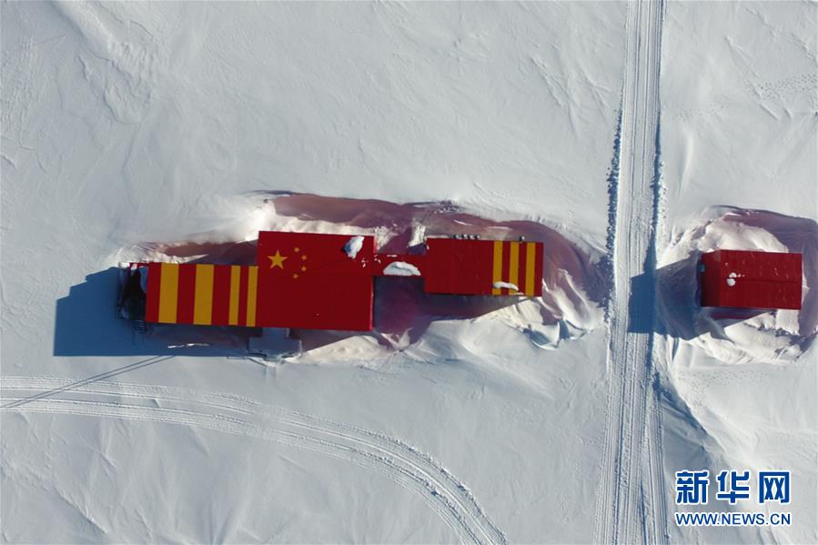 （“雪龍”探南極·圖文互動）（4）中國科考隊16名隊員順利抵達南極昆侖站