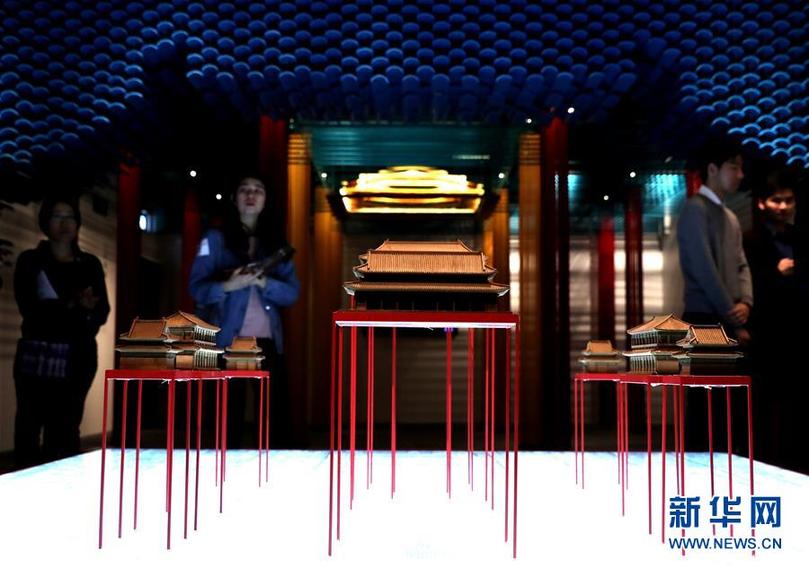 （文化）（1）“穿越紫禁城——建筑營(yíng)造”展在香港舉行