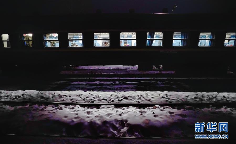 （新春走基層）（3）雪國列車——東北“綠皮車”的溫暖旅途