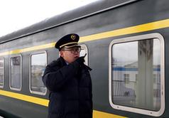 （圖文互動）（2）海拔4700米的春運時光——探訪世界最高有人值守火車站