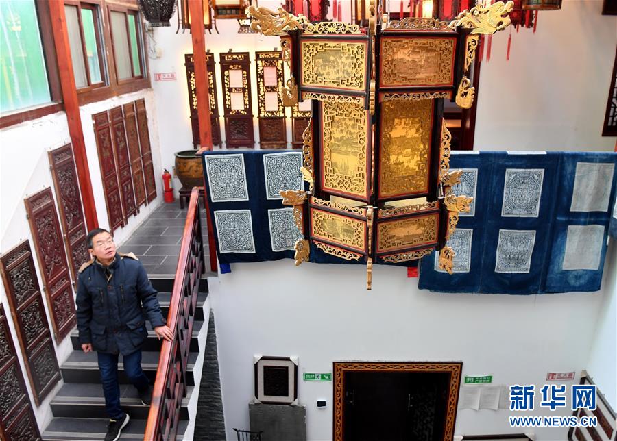 （在習近平新時代中國特色社會主義思想指引下·將改革開放進行到底·大國之約）（4）民間匠人走出“國際范兒”