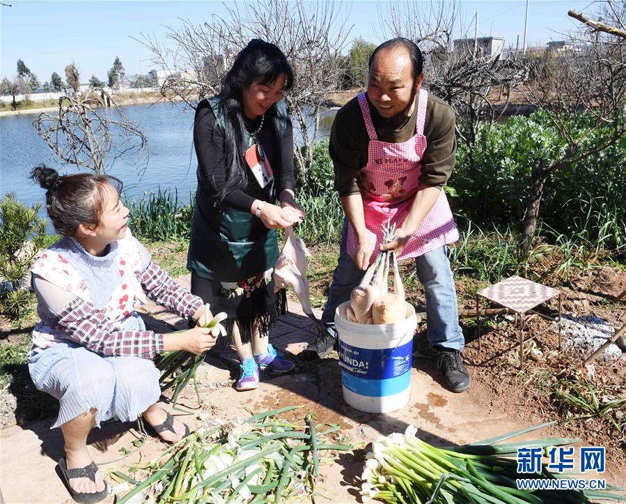 （新春走基層）（2）云南尋甸：闔家歡聚團圓年