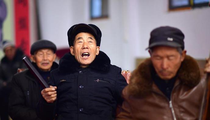 （新春走基層·圖片故事）（8）張滿堂和他的曲藝“老友記”
