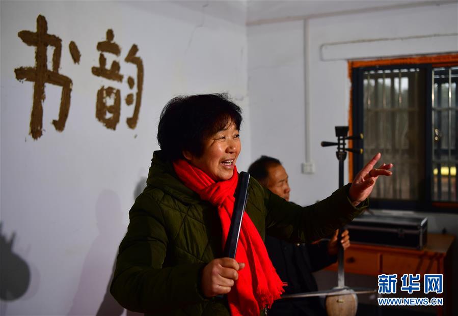 (新春走基層·圖片故事)(4)張滿堂和他的曲藝“老友記”