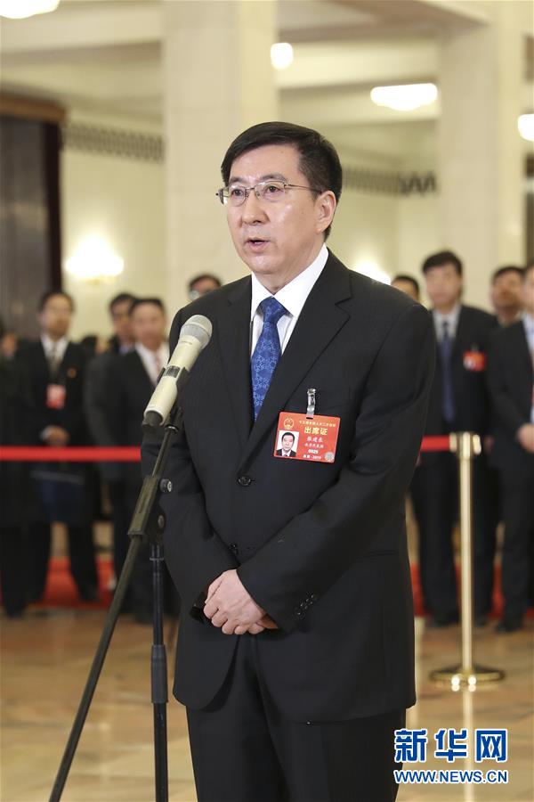 (兩會·面對面·XHDW)(11)全國人大代表接受采訪